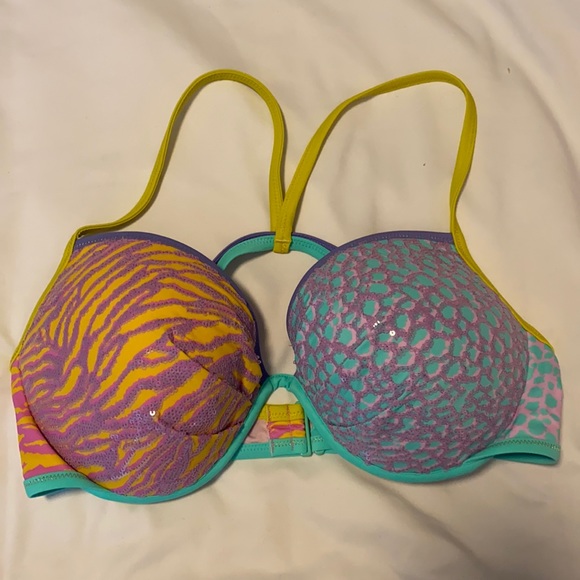 Victoria's Secret Other - Never Worn Bikini Top